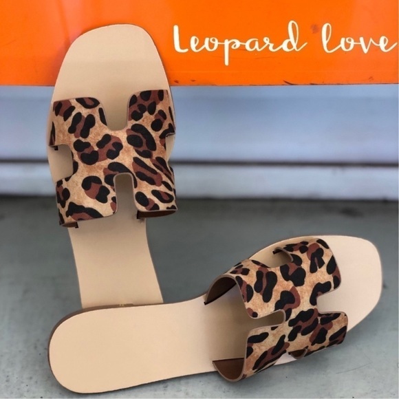 Leopard Print Summer Slide Sandals - Picture 1 of 5